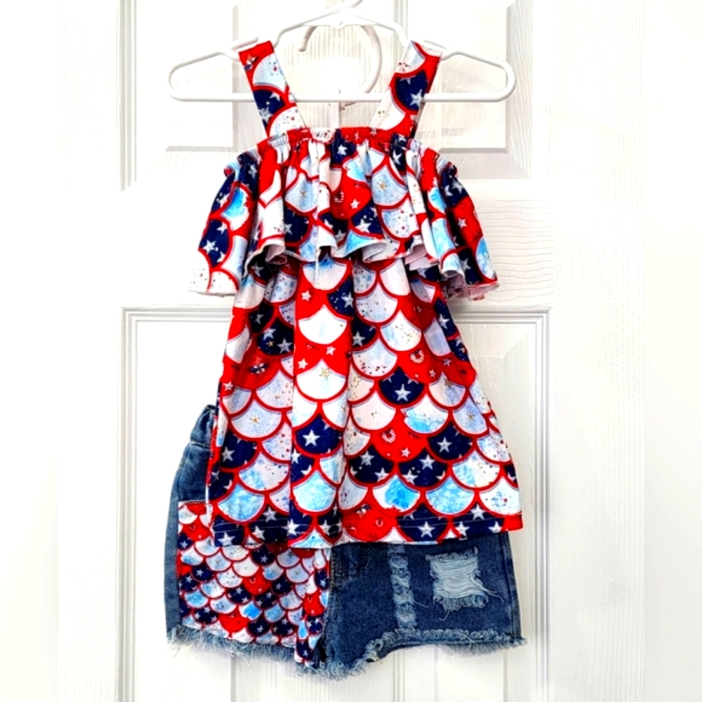 Red white and blue girls outfit Size:4T